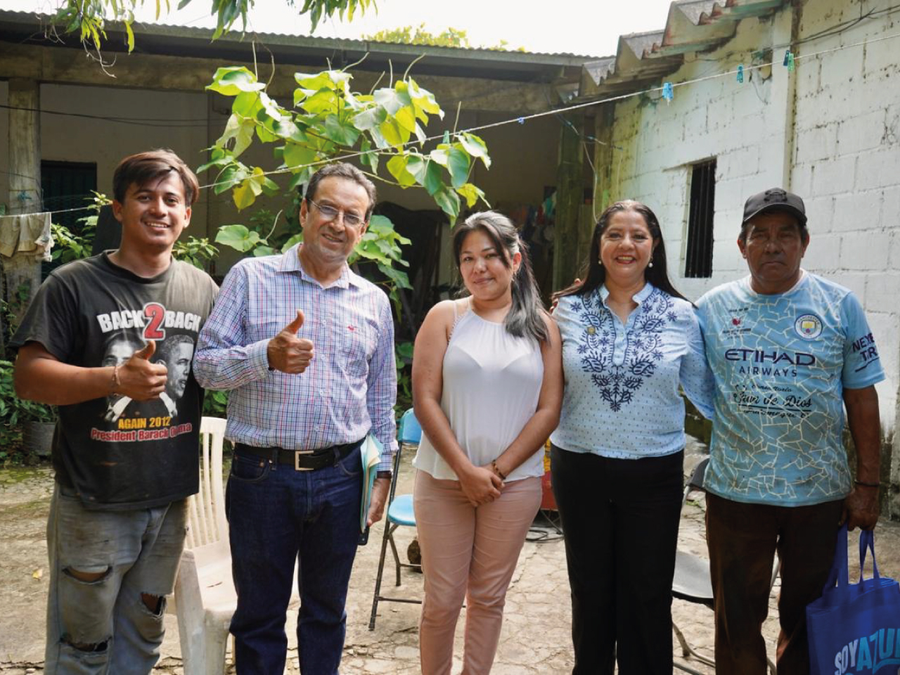 Visita de nuestra presidenta estatal, Katy Caravantes, en Pijijiapan.