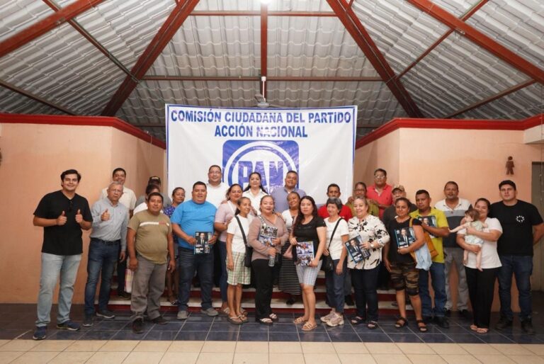 Nuestra presidenta estatal, Katy Caravantes, encabezó el arranque de los trabajos de fortalecimiento de la estructura municipal en Suchiate.