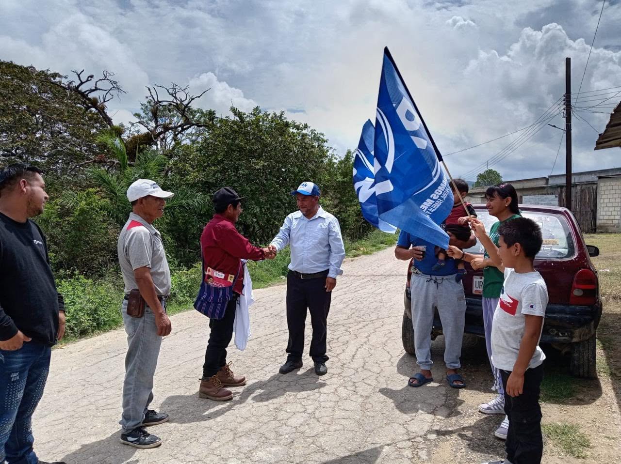 Altamirano se sumó al movimiento Azul.