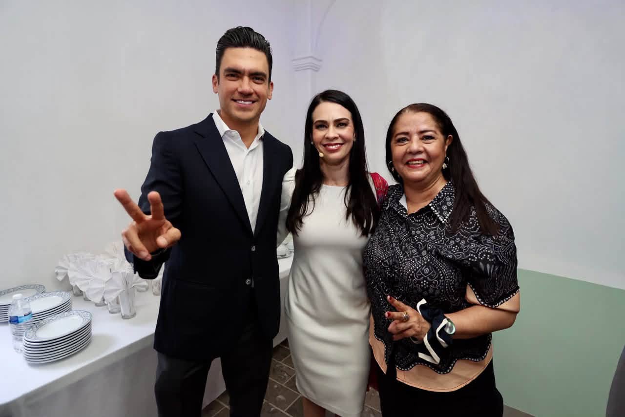 Nuestra presidenta estatal, Katy Caravantes, acompañó a la senadora Michel González Márquez durante la presentación de su Segundo Informe de Resultados.