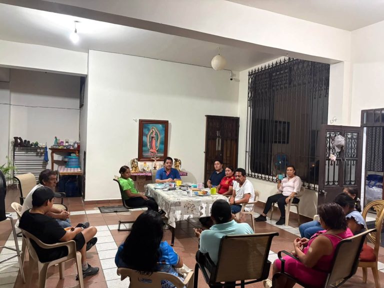 El Comité Municipal de Acacoyagua sostuvo una reunión con su estructura municipal para dialogar sobre el fortalecimiento del Partido en el municipio.